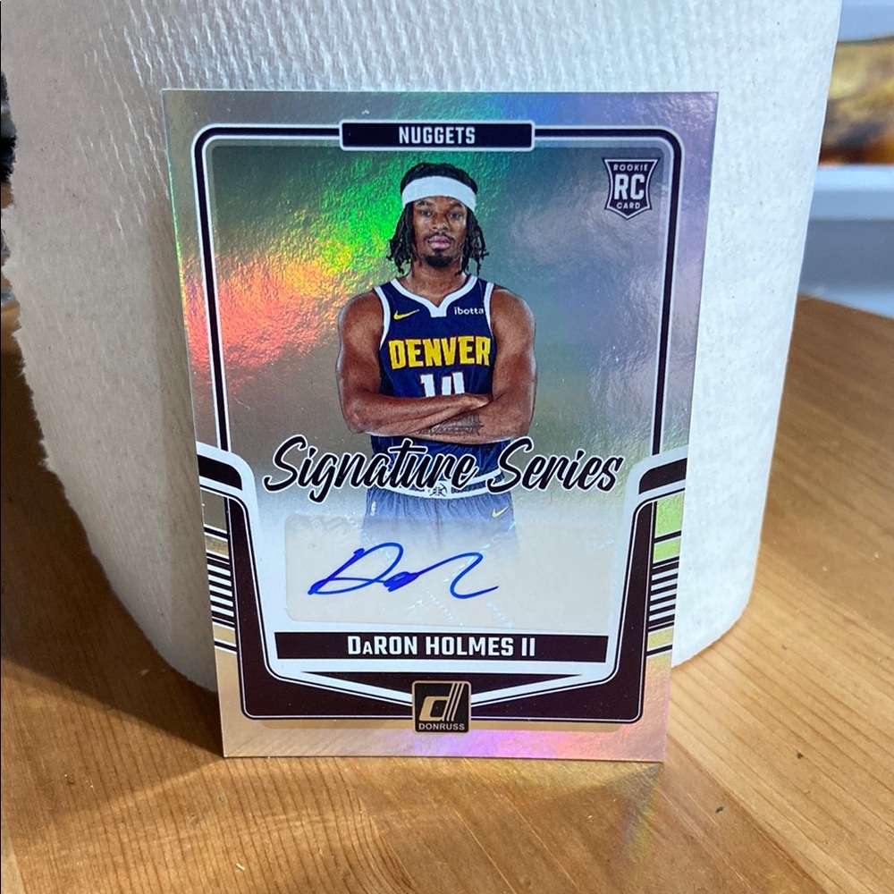 Panini Signature Series DaRon Holmes II Card